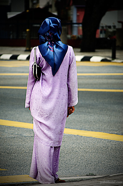 Malaysian girl in baju kurung in Kuala Lumpur, Malaysia