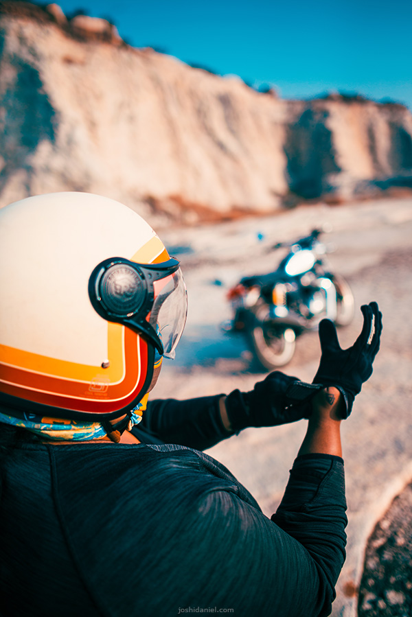 Royal Enfield Interceptor 650 diaries.