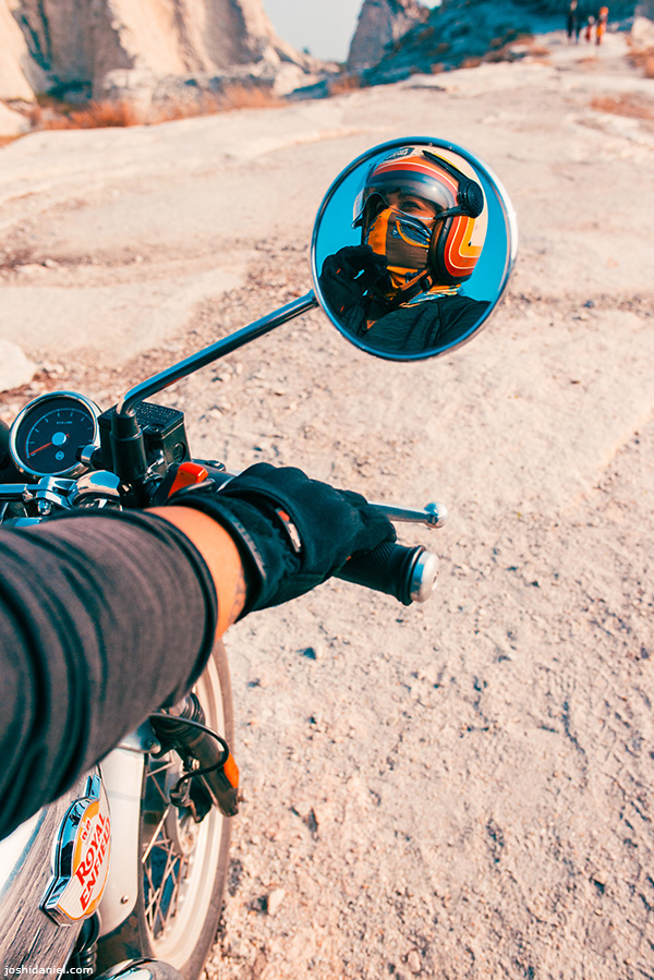 Royal Enfield Interceptor 650 diaries.